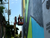 SPM.swirlypainteratwork.5825-8