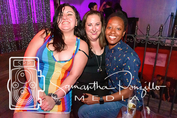 Oasis Saturday 7-10