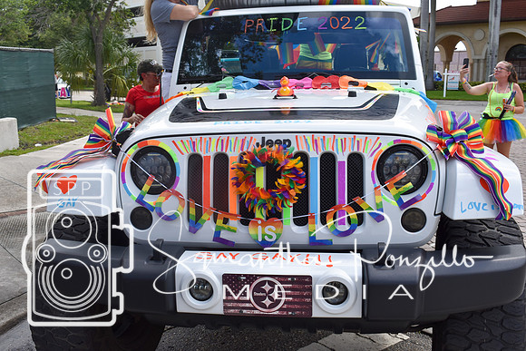 SPM.pridecarparade2022-19