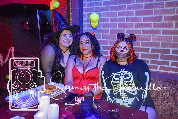 SPM.ghostedhalloweenpartyoasis-10